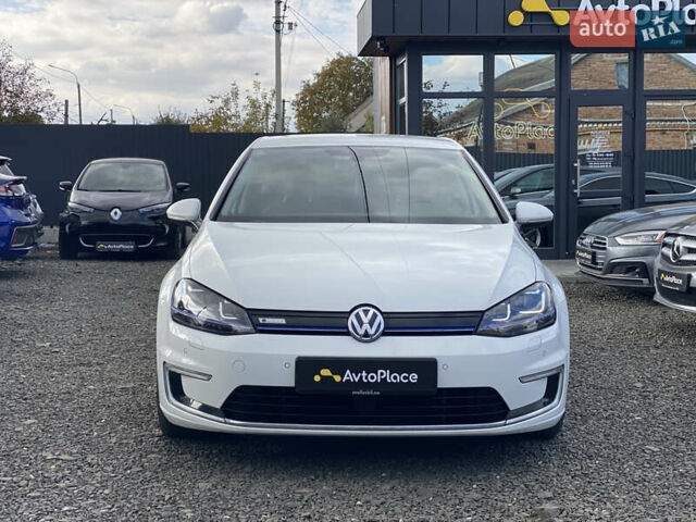 Белый Фольксваген e-Golf, объемом двигателя 0 л и пробегом 132 тыс. км за 9500 $, фото 102 на Automoto.ua
