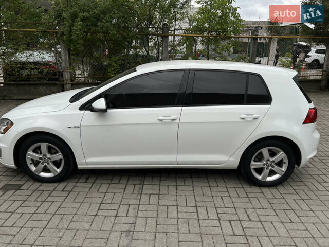 Белый Фольксваген e-Golf, объемом двигателя 0 л и пробегом 166 тыс. км за 7600 $, фото 5 на Automoto.ua