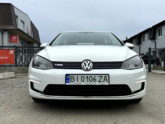 Білий Фольксваген e-Golf, об'ємом двигуна 0 л та пробігом 90 тис. км за 10300 $, фото 2 на Automoto.ua