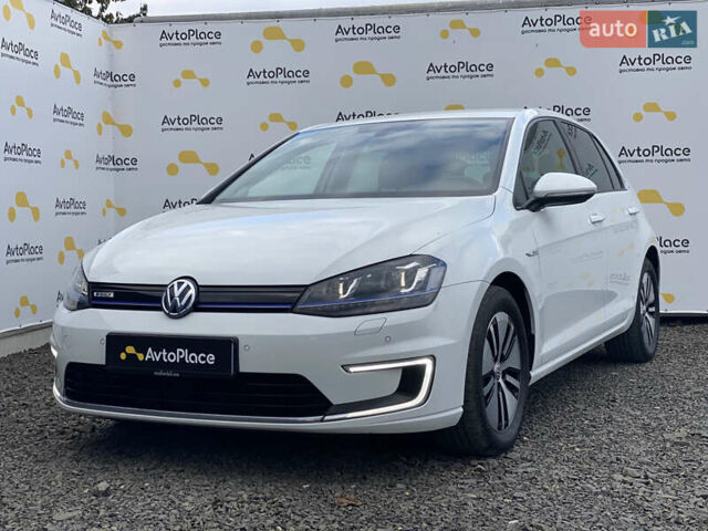 Белый Фольксваген e-Golf, объемом двигателя 0 л и пробегом 132 тыс. км за 9500 $, фото 38 на Automoto.ua