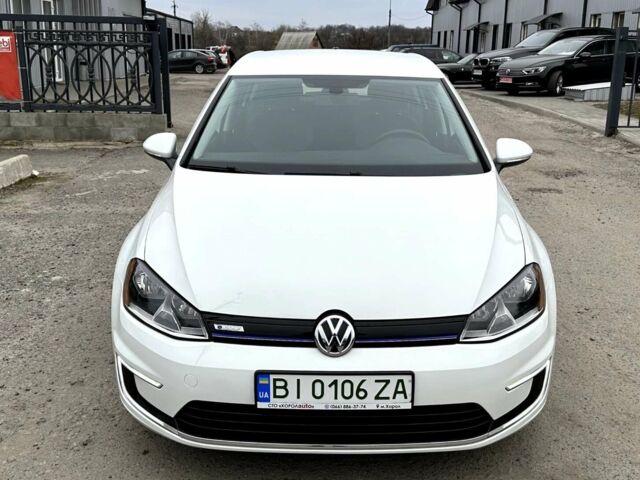 Білий Фольксваген e-Golf, об'ємом двигуна 0 л та пробігом 90 тис. км за 10300 $, фото 3 на Automoto.ua