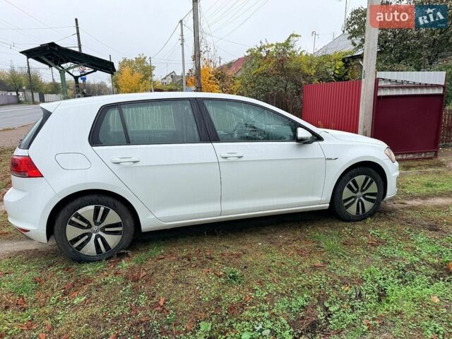 Білий Фольксваген e-Golf, об'ємом двигуна 0 л та пробігом 151 тис. км за 7200 $, фото 1 на Automoto.ua