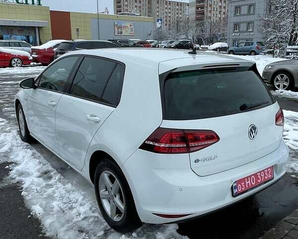 Білий Фольксваген e-Golf, об'ємом двигуна 0 л та пробігом 91 тис. км за 8500 $, фото 4 на Automoto.ua