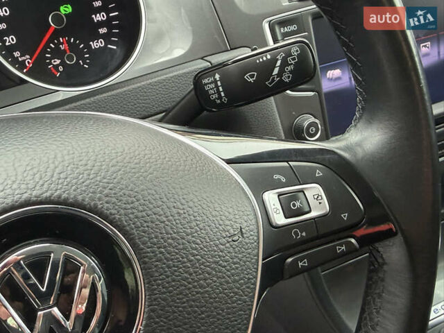 Белый Фольксваген e-Golf, объемом двигателя 0 л и пробегом 149 тыс. км за 8800 $, фото 23 на Automoto.ua