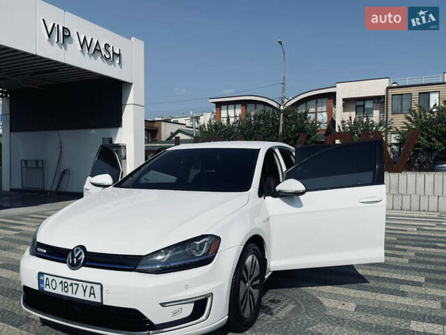 Белый Фольксваген e-Golf, объемом двигателя 0 л и пробегом 59 тыс. км за 9400 $, фото 3 на Automoto.ua