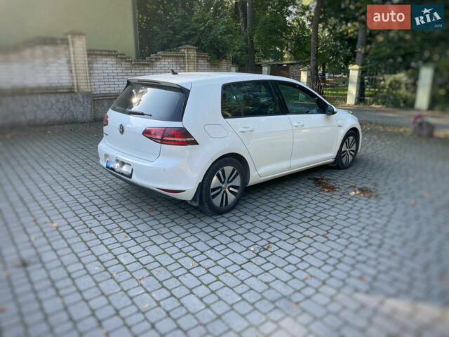 Білий Фольксваген e-Golf, об'ємом двигуна 0 л та пробігом 102 тис. км за 12000 $, фото 4 на Automoto.ua