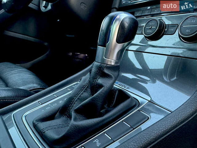 Білий Фольксваген e-Golf, об'ємом двигуна 0 л та пробігом 114 тис. км за 8700 $, фото 10 на Automoto.ua