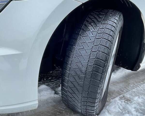 Білий Фольксваген e-Golf, об'ємом двигуна 0 л та пробігом 91 тис. км за 8500 $, фото 22 на Automoto.ua