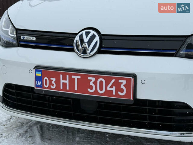 Белый Фольксваген e-Golf, объемом двигателя 0 л и пробегом 149 тыс. км за 8800 $, фото 6 на Automoto.ua