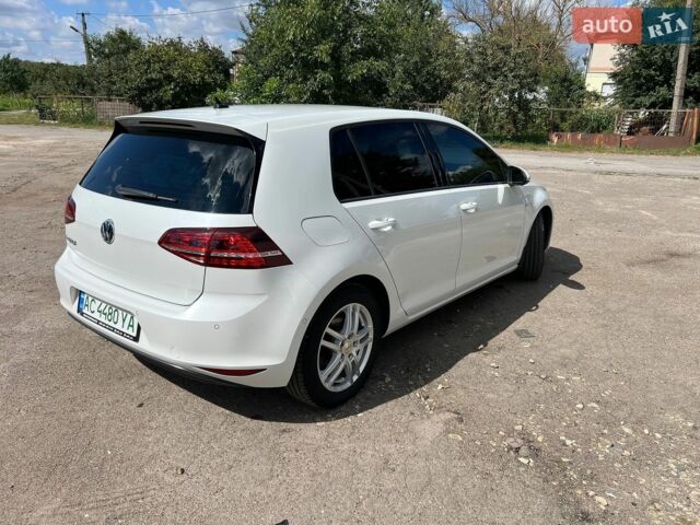 Білий Фольксваген e-Golf, об'ємом двигуна 0 л та пробігом 110 тис. км за 9800 $, фото 1 на Automoto.ua