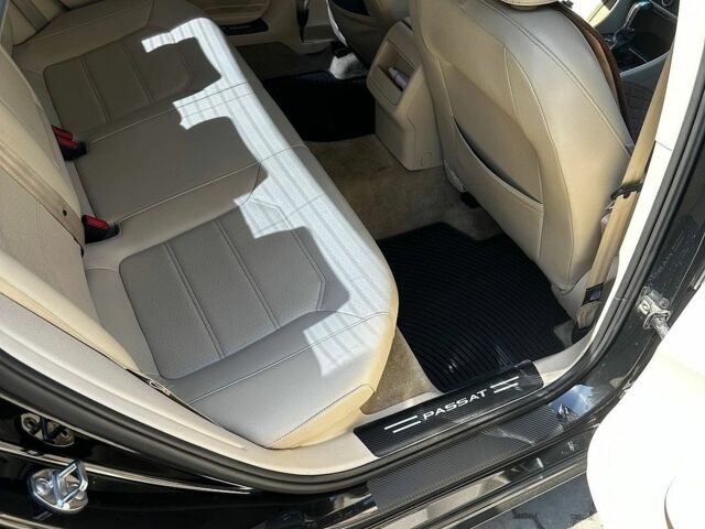 Белый Фольксваген e-Golf, объемом двигателя 0 л и пробегом 117 тыс. км за 8200 $, фото 2 на Automoto.ua