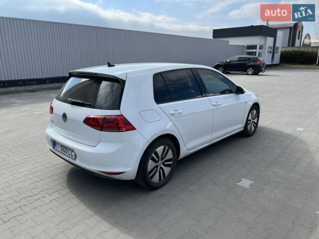 Белый Фольксваген e-Golf, объемом двигателя 0 л и пробегом 130 тыс. км за 10400 $, фото 13 на Automoto.ua