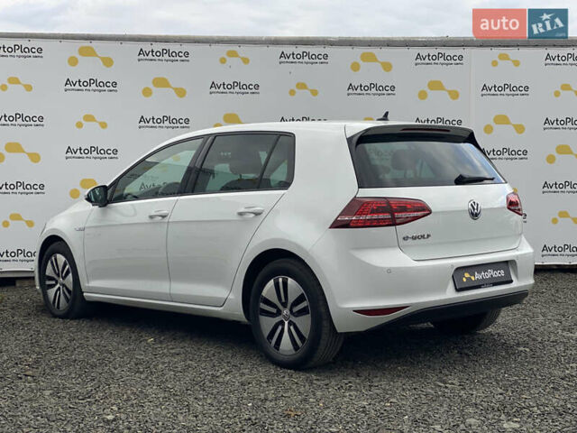 Белый Фольксваген e-Golf, объемом двигателя 0 л и пробегом 132 тыс. км за 9500 $, фото 10 на Automoto.ua