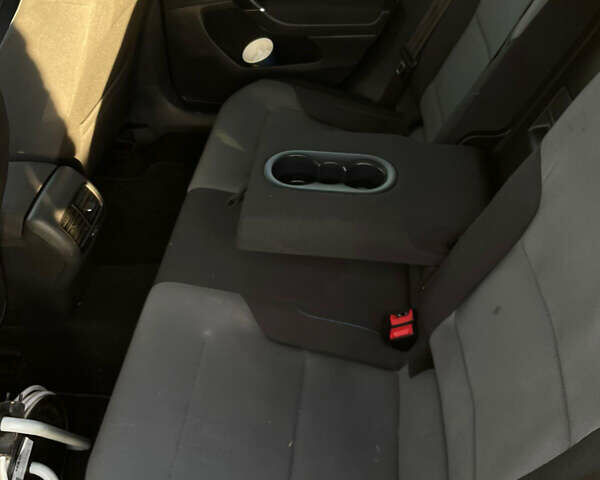 Белый Фольксваген e-Golf, объемом двигателя 0 л и пробегом 102 тыс. км за 7100 $, фото 24 на Automoto.ua