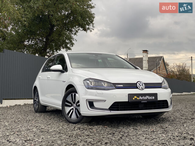 Білий Фольксваген e-Golf, об'ємом двигуна 0 л та пробігом 132 тис. км за 9200 $, фото 22 на Automoto.ua