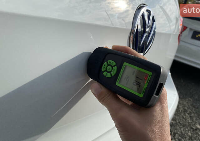 Білий Фольксваген e-Golf, об'ємом двигуна 0 л та пробігом 132 тис. км за 9450 $, фото 107 на Automoto.ua