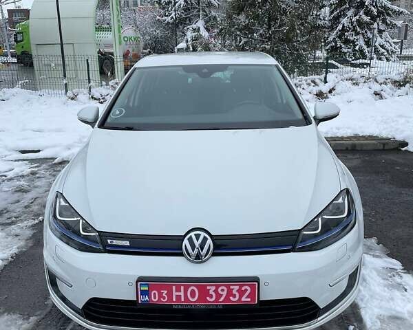 Білий Фольксваген e-Golf, об'ємом двигуна 0 л та пробігом 91 тис. км за 8500 $, фото 10 на Automoto.ua