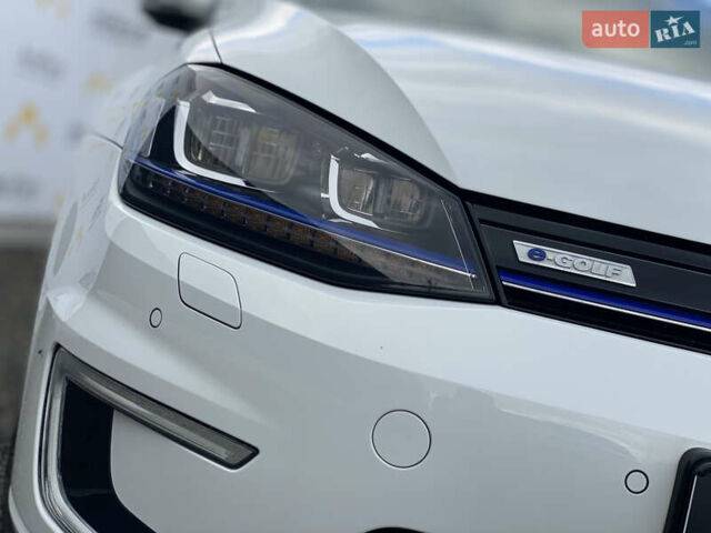 Білий Фольксваген e-Golf, об'ємом двигуна 0 л та пробігом 132 тис. км за 9450 $, фото 62 на Automoto.ua