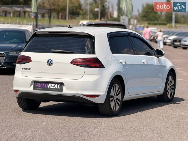 Білий Фольксваген e-Golf, об'ємом двигуна 0 л та пробігом 143 тис. км за 9800 $, фото 20 на Automoto.ua