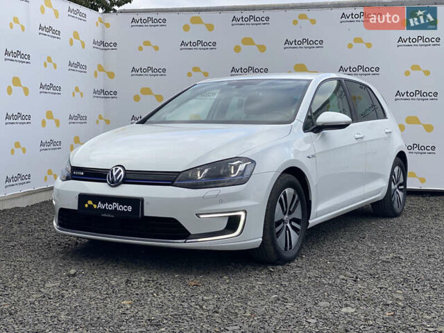 Белый Фольксваген e-Golf, объемом двигателя 0 л и пробегом 132 тыс. км за 9500 $, фото 34 на Automoto.ua