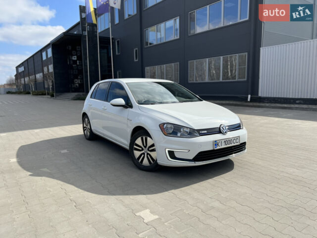 Белый Фольксваген e-Golf, объемом двигателя 0 л и пробегом 130 тыс. км за 10400 $, фото 1 на Automoto.ua