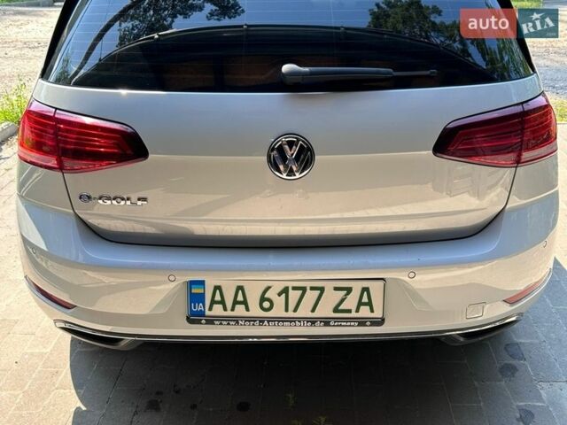 Білий Фольксваген e-Golf, об'ємом двигуна 0 л та пробігом 99 тис. км за 14500 $, фото 2 на Automoto.ua