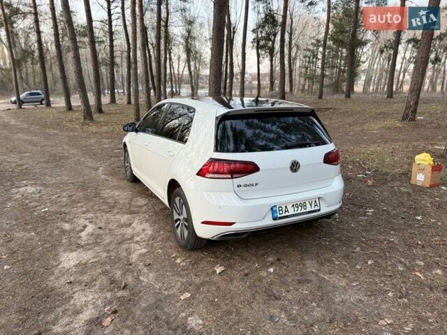 Білий Фольксваген e-Golf, об'ємом двигуна 0 л та пробігом 129 тис. км за 14500 $, фото 1 на Automoto.ua