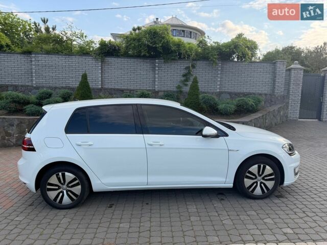 Білий Фольксваген e-Golf, об'ємом двигуна 0 л та пробігом 109 тис. км за 11000 $, фото 3 на Automoto.ua
