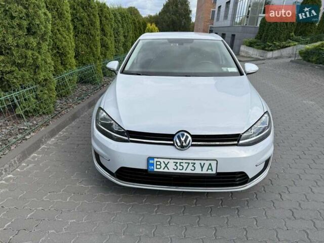 Білий Фольксваген e-Golf, об'ємом двигуна 0 л та пробігом 167 тис. км за 11800 $, фото 6 на Automoto.ua