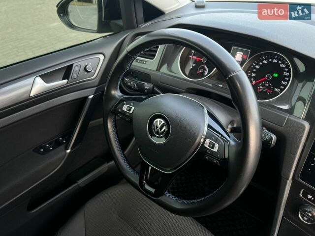Білий Фольксваген e-Golf, об'ємом двигуна 0 л та пробігом 79 тис. км за 15200 $, фото 29 на Automoto.ua
