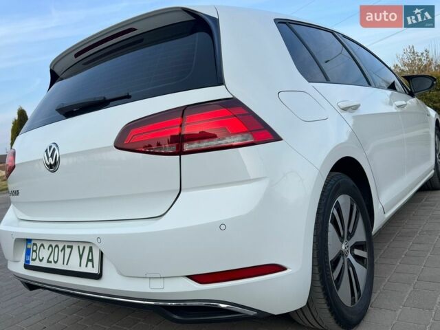 Білий Фольксваген e-Golf, об'ємом двигуна 0 л та пробігом 79 тис. км за 15200 $, фото 5 на Automoto.ua
