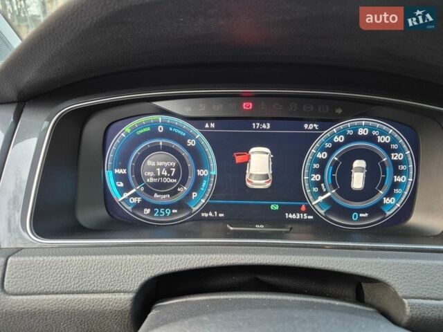 Білий Фольксваген e-Golf, об'ємом двигуна 0 л та пробігом 146 тис. км за 13500 $, фото 13 на Automoto.ua