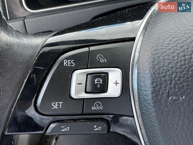 Білий Фольксваген e-Golf, об'ємом двигуна 0 л та пробігом 119 тис. км за 12800 $, фото 24 на Automoto.ua