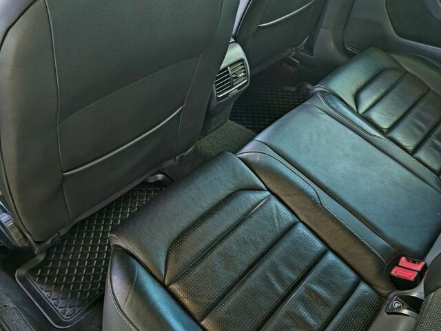 Белый Фольксваген e-Golf, объемом двигателя 0 л и пробегом 155 тыс. км за 12200 $, фото 14 на Automoto.ua