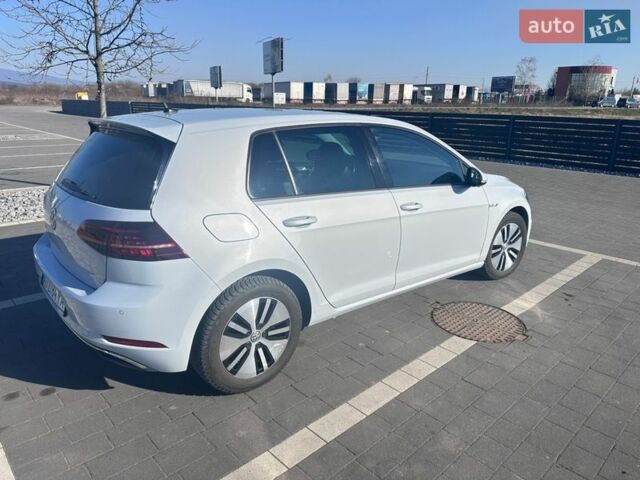 Белый Фольксваген e-Golf, объемом двигателя 0 л и пробегом 137 тыс. км за 13300 $, фото 3 на Automoto.ua