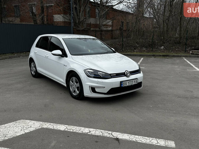 Білий Фольксваген e-Golf, об'ємом двигуна 0 л та пробігом 126 тис. км за 12900 $, фото 9 на Automoto.ua