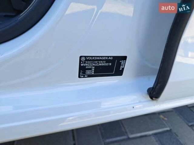 Білий Фольксваген e-Golf, об'ємом двигуна 0 л та пробігом 96 тис. км за 13150 $, фото 19 на Automoto.ua