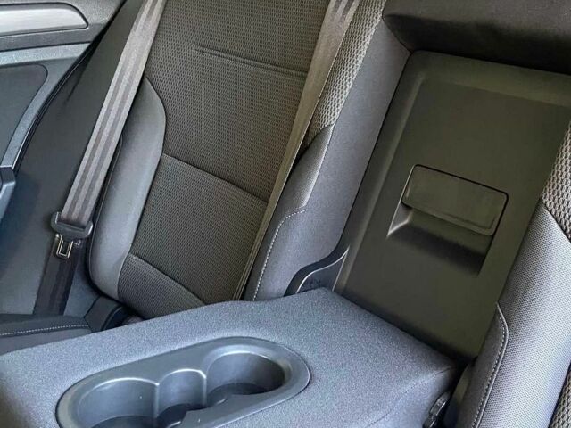 Белый Фольксваген e-Golf, объемом двигателя 0 л и пробегом 116 тыс. км за 12100 $, фото 17 на Automoto.ua
