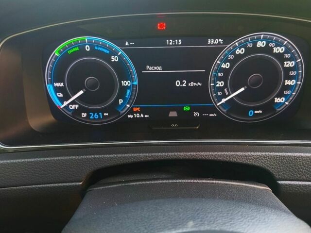 Белый Фольксваген e-Golf, объемом двигателя 0 л и пробегом 155 тыс. км за 12200 $, фото 18 на Automoto.ua