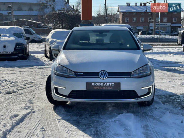 Білий Фольксваген e-Golf, об'ємом двигуна 0 л та пробігом 57 тис. км за 11500 $, фото 1 на Automoto.ua
