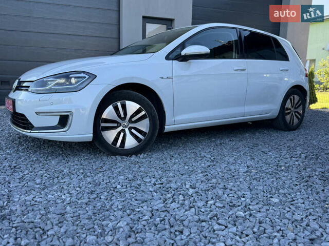 Білий Фольксваген e-Golf, об'ємом двигуна 0 л та пробігом 197 тис. км за 11999 $, фото 1 на Automoto.ua