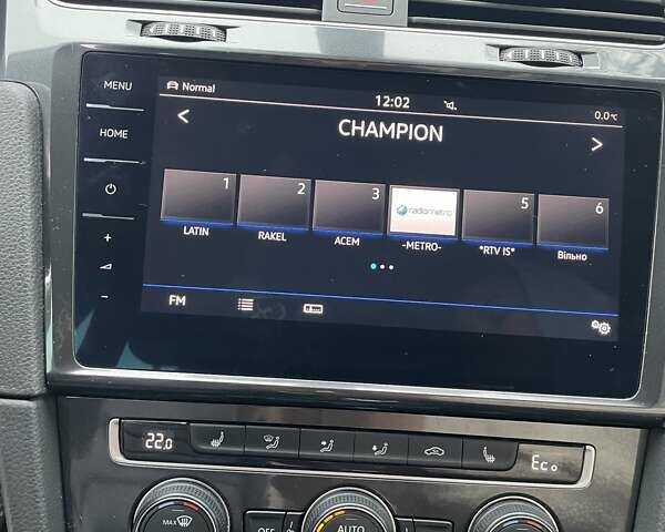 Білий Фольксваген e-Golf, об'ємом двигуна 0 л та пробігом 154 тис. км за 13200 $, фото 14 на Automoto.ua