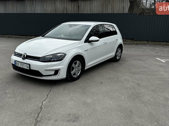 Білий Фольксваген e-Golf, об'ємом двигуна 0 л та пробігом 126 тис. км за 12900 $, фото 1 на Automoto.ua