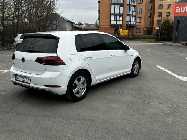 Білий Фольксваген e-Golf, об'ємом двигуна 0 л та пробігом 126 тис. км за 12900 $, фото 6 на Automoto.ua