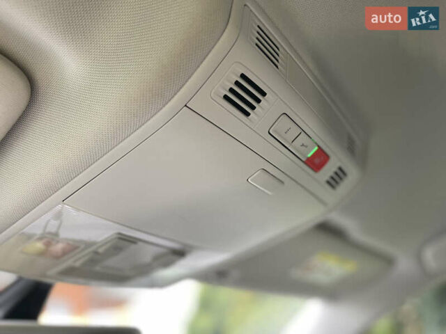 Белый Фольксваген e-Golf, объемом двигателя 0 л и пробегом 112 тыс. км за 13500 $, фото 26 на Automoto.ua