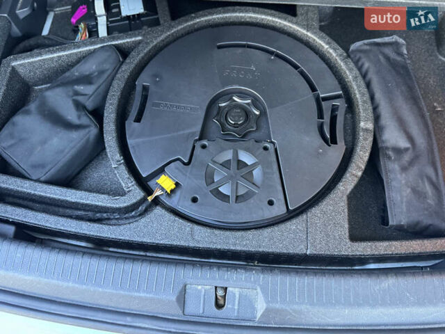 Білий Фольксваген e-Golf, об'ємом двигуна 0 л та пробігом 197 тис. км за 11999 $, фото 22 на Automoto.ua