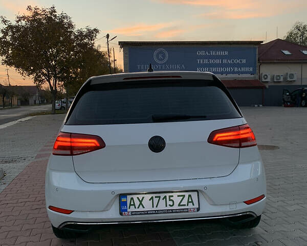 Белый Фольксваген e-Golf, объемом двигателя 0 л и пробегом 172 тыс. км за 14500 $, фото 5 на Automoto.ua