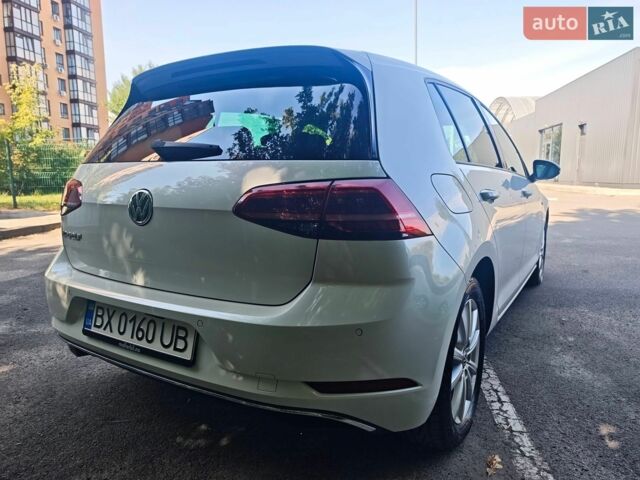 Білий Фольксваген e-Golf, об'ємом двигуна 0 л та пробігом 61 тис. км за 13450 $, фото 12 на Automoto.ua