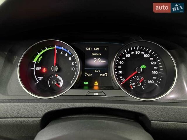 Білий Фольксваген e-Golf, об'ємом двигуна 0 л та пробігом 77 тис. км за 11000 $, фото 14 на Automoto.ua