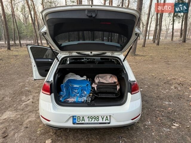 Білий Фольксваген e-Golf, об'ємом двигуна 0 л та пробігом 129 тис. км за 14500 $, фото 5 на Automoto.ua
